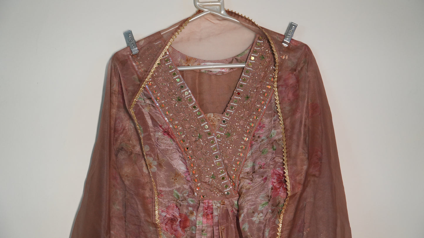 Fully stitched floral printed organza suit