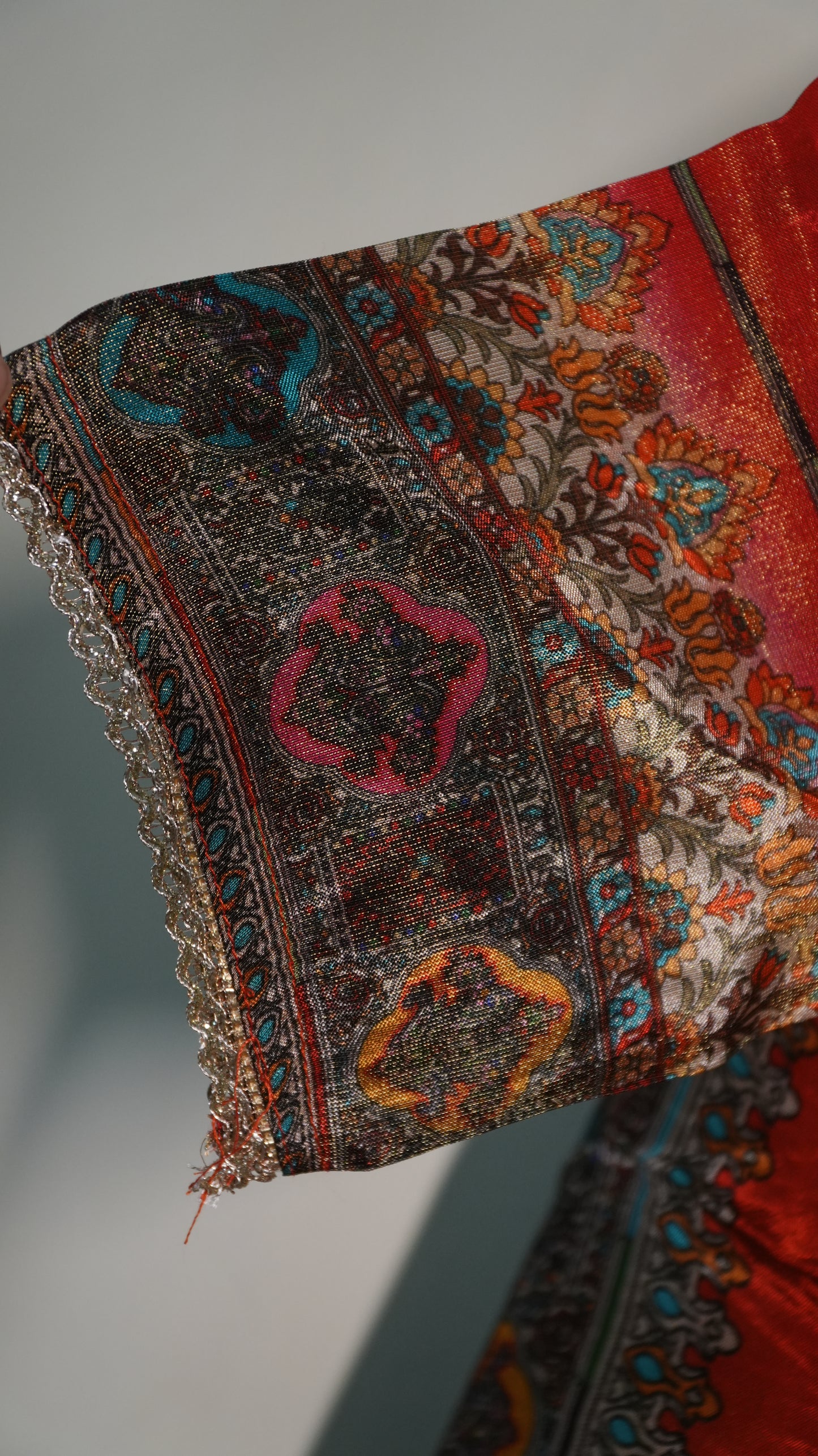 Tissue Shimmer fully printed suit