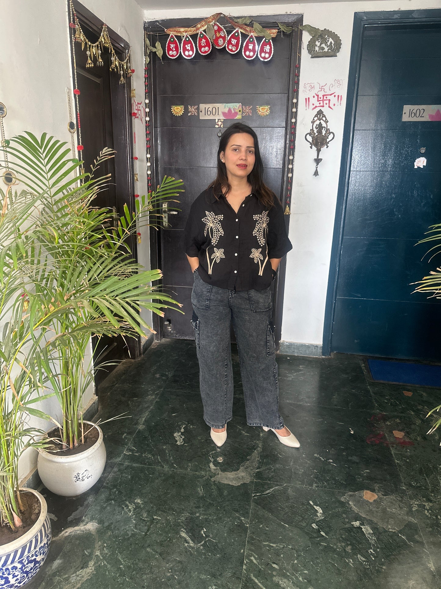 LINEN SHIRT WITH EMBROIDERY