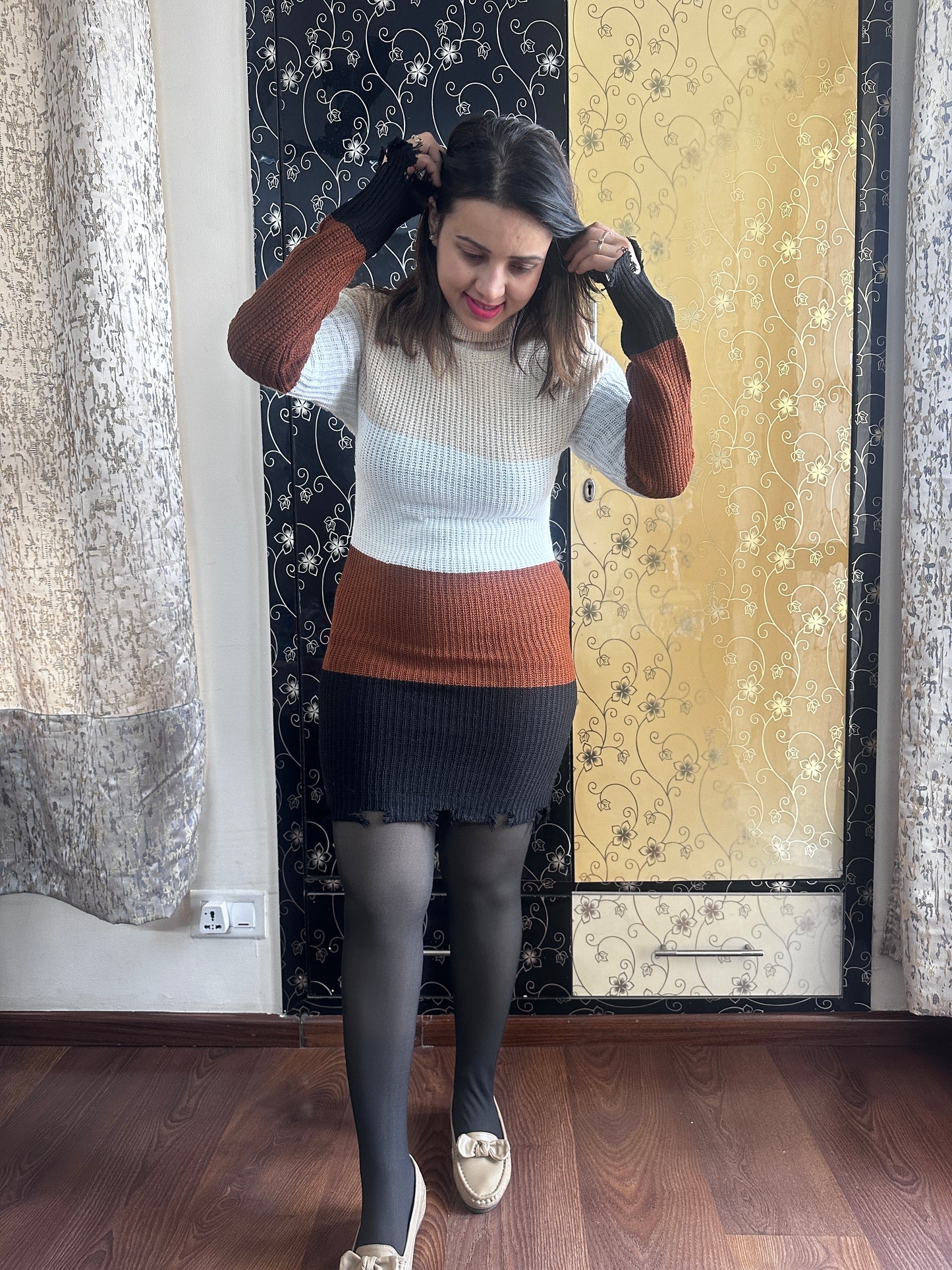KNITTED WOOLLEN DRESS