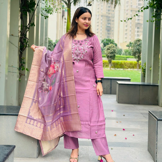 fully stitched pant suit with a gorgeous banarasi dupatta