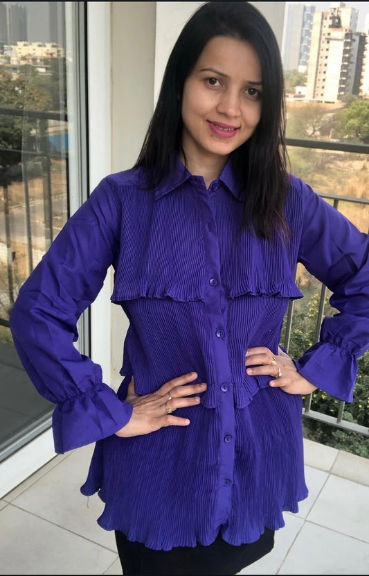 RUFFLE TOP