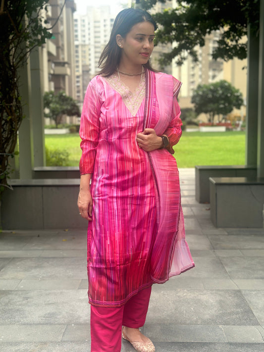 Fully printed pant suit