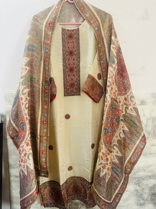 TISSUE SHIMMER FULLY STITCHED SUIT