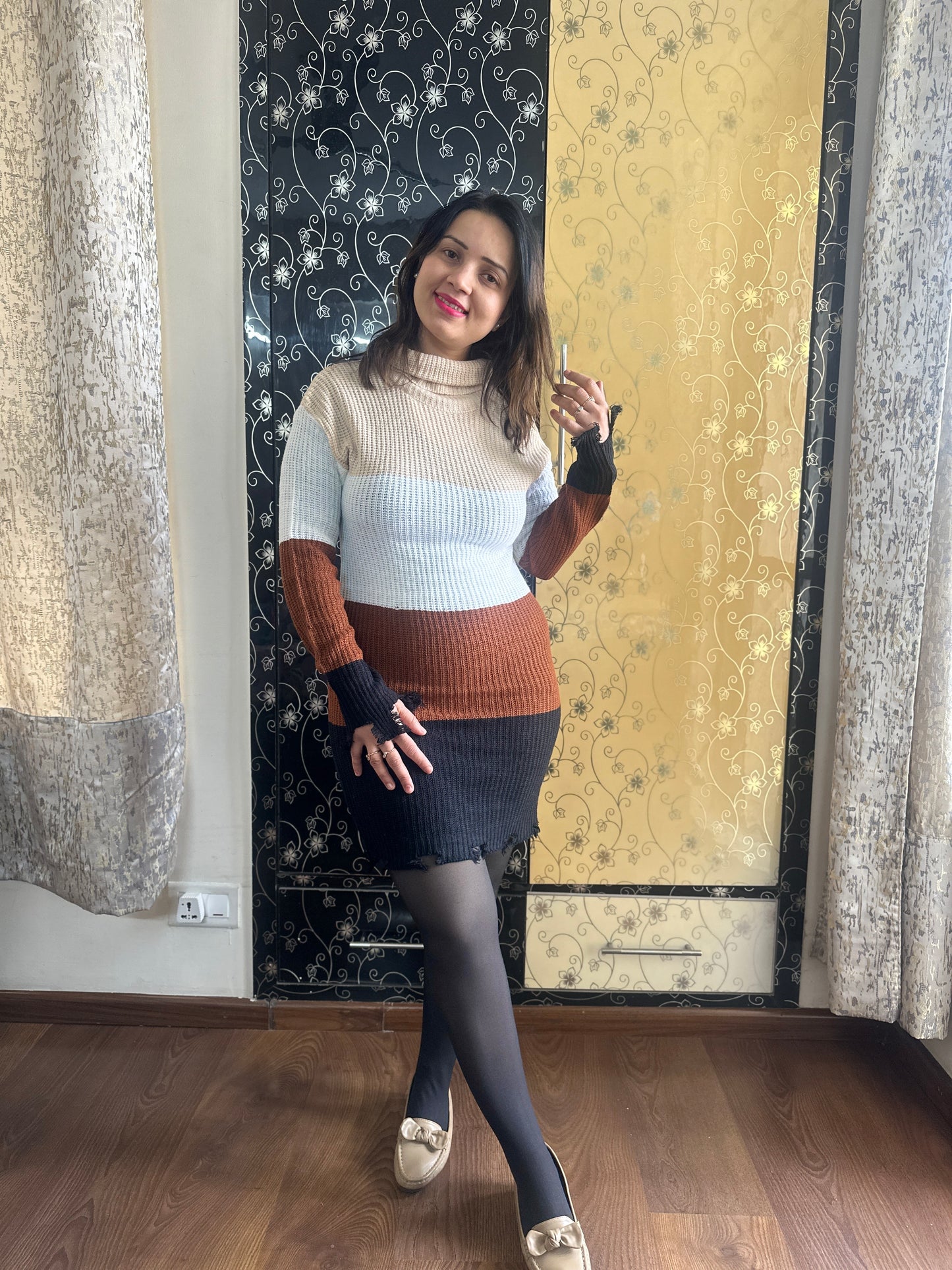 KNITTED WOOLLEN DRESS
