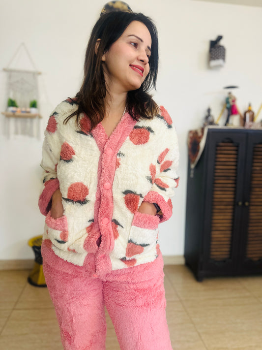 FLEECE NIGHTWEAR